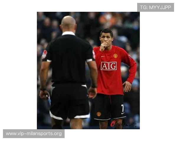 利用AC米兰真人视讯提升你的足球知识和观赛体验实现更深层次的互动交流